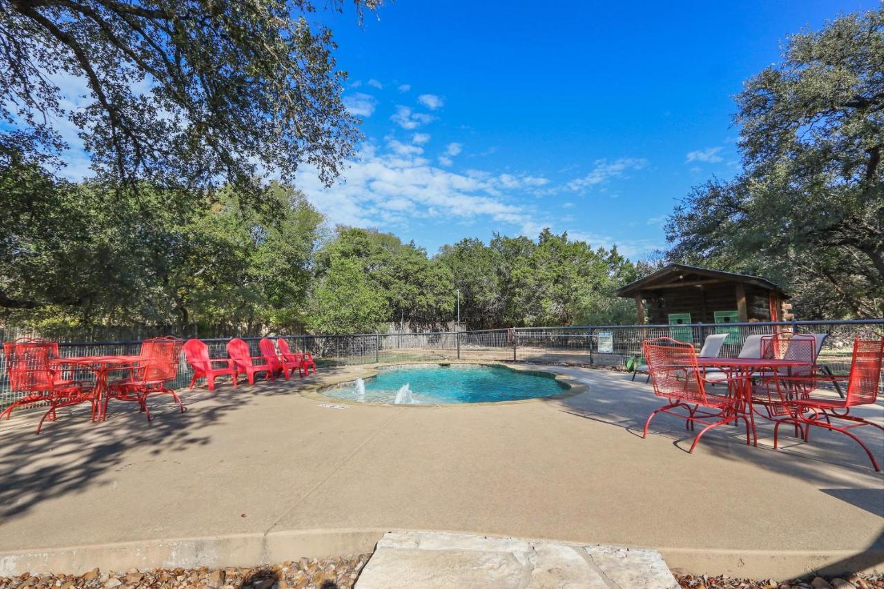 Wimberley Log Cabins Resort And Suites- Unit 8 Exteriör bild